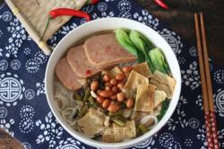 午餐肉版螺螄粉