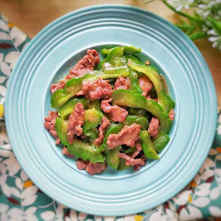 涼瓜炒牛肉