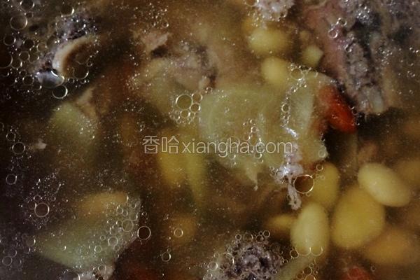 豬骨扁豆枸杞湯