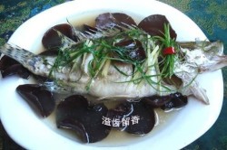 木耳蒸桂魚