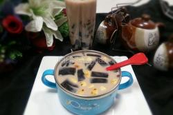 仙草凍奶茶