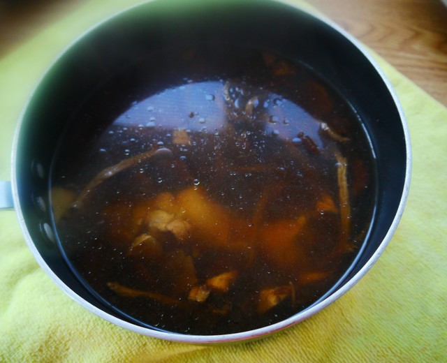 茶樹菇雞湯