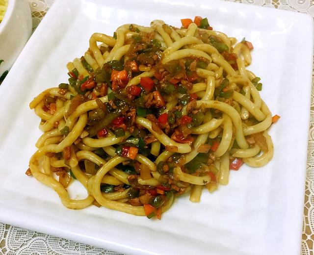 炒烏冬面