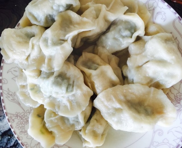 苜蓿餃子