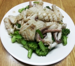 蝦醬炒尤魚