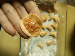 嬰兒輔食:鮮蝦香菇蔬菜餃+kiri奶酪
