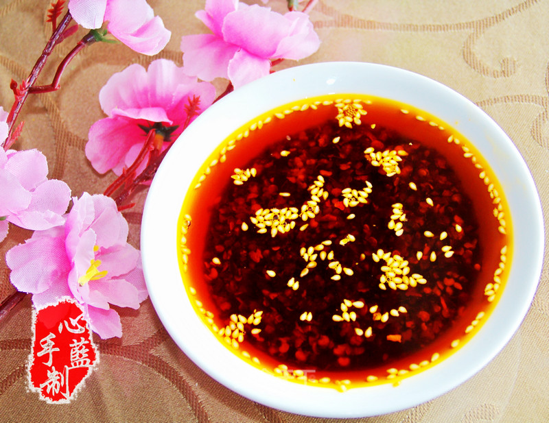 心藍手制私房菜【正宗辣椒紅油】——香辣清亮魚和熊掌兼得