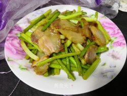 臘肉蒜苗