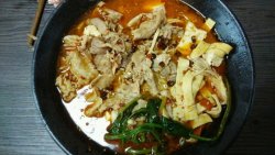 羊肉卷麻辣燙