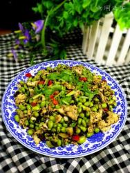 毛豆橄榄菜炒鸡蛋