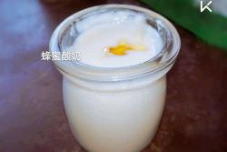 蜂蜜酸奶