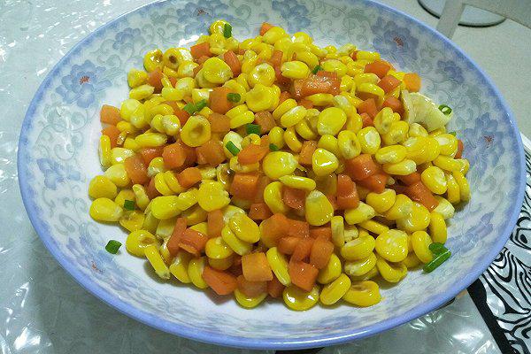 玉米炒青椒胡萝卜