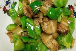 青椒炒五花肉
