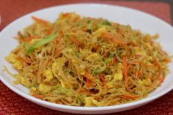 鸡蛋炒粉干宝宝餐