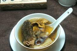 羊肚菌杂锦汤