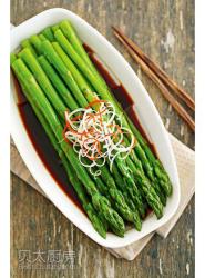 白灼芦笋