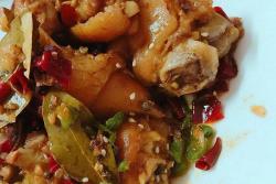 独家麻辣猪蹄-卤味和麻辣的完美结合