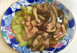 香菇培根趴青梗菜