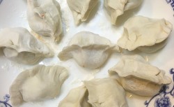 香菇胡萝卜猪肉饺