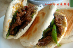 西安肉夹馍第二谈-【西安孜然肉夹馍】（内附饦饦馍做法）