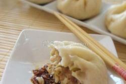 牛肉萝卜馅包子