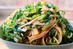 香菜拌面