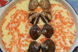 蝴蝶结红萝卜蒸蛋