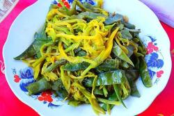 黄花菜烧扁豆