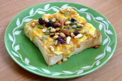 高钙焗烤坚果厚片