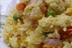 虾仁蛋炒饭