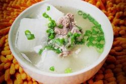 萝卜猪骨汤