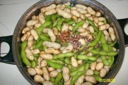 花生煮毛豆豆