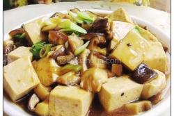 蚝油香菇炒豆腐