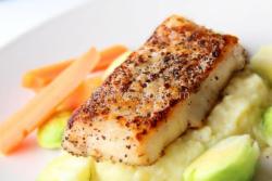 香煎鳕鱼配土豆泥