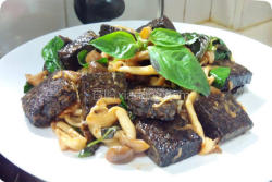 三杯菇菇猪血糕