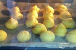 卡士达酱小泡芙