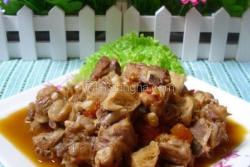 冻豆腐烧排骨