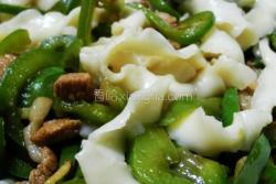 青椒肉丝拌面