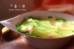 黄瓜虾仁鸡汁汤