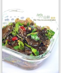 凉拌黑木耳