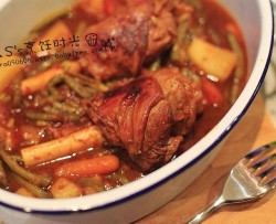 蔬菜炖羊腿