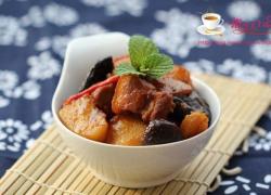 土豆香菇烧肉
