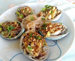 蒜蓉鲍鱼蒸粉丝