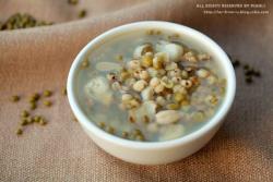 百合绿豆薏米汤