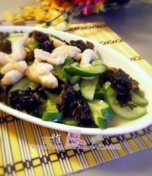 黑木耳黄瓜炒鱼片