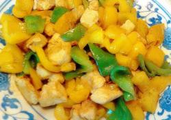 彩椒鸡丁