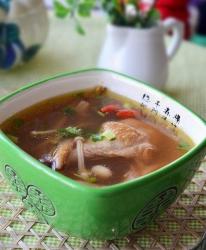 紫灵芝鸡汤