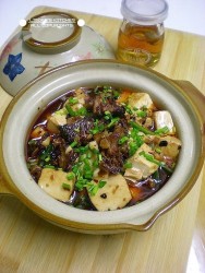 咸鱼豆腐煲