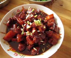 玫瑰红乳红烧肉