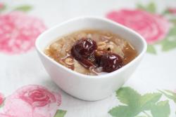 董太的私房菜--银耳薏米汤